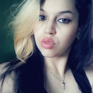 Meet your Posher, Jaclyn